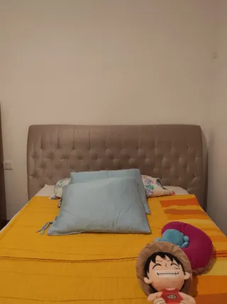Cabecero elegante beige polipiel
