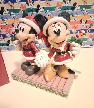 Figura Jim Shore Minnie y Mickey Mouse Navidad