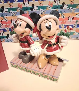 Figura Jim Shore Minnie y Mickey Mouse Navidad