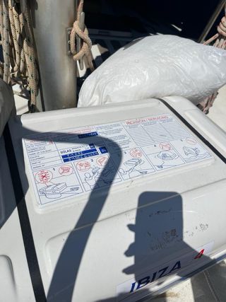 Balsa salvavidas Plastimo Ibiza 4 personas