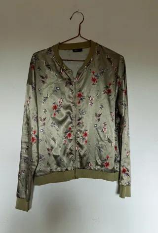 Chaqueta bomber floral verde Talla L