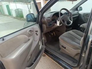 Chrysler Grand Voyager 2004