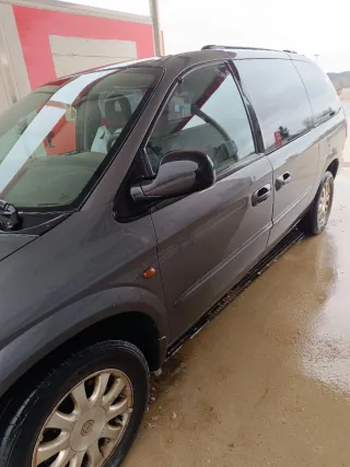 Chrysler Grand Voyager 2004