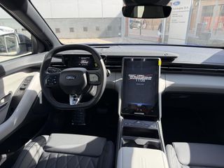 Ford Capri R. Extendido RWD 286CV Premium