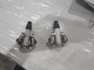 Pedales Shimano
