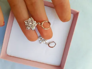 Set Argento 925 con ciondolo e orecchini