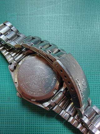Seiko Quartz Analógico Mujer Plata