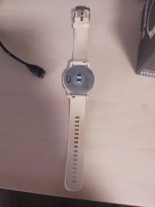 Garmin vivoactive 4s Oro/Blanco