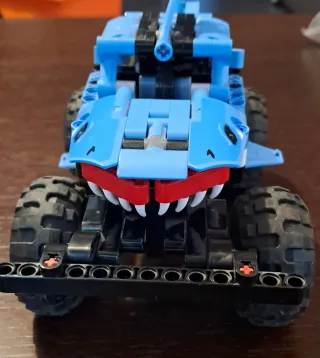 LEGO Technic 42134 Monster Jam Megalodon