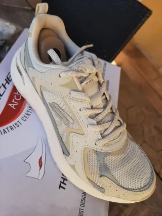 Deportivas Skechers Mujer Rojas