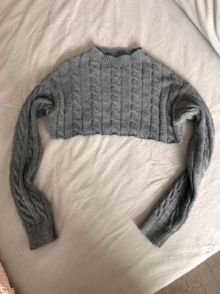 Jersey corto de punto trenzado gris