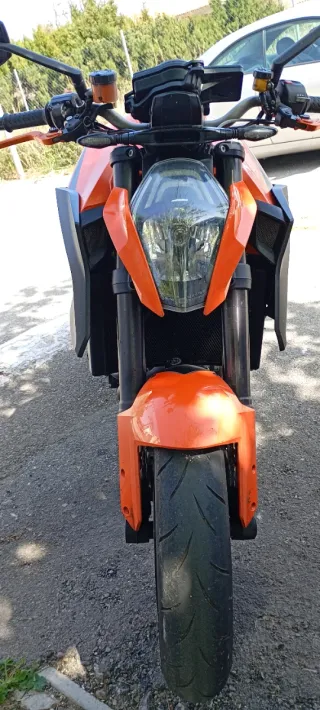 KTM 1290 Super Duke Naranja