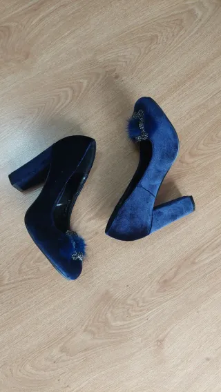 Scarpe donna blu velluto con gioiello Tg 37