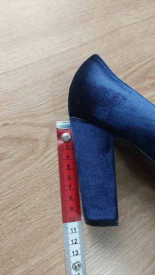 Scarpe donna blu velluto con gioiello Tg 37