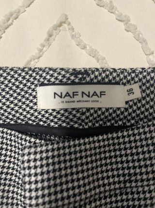 Pantalón NAF NAF pata de gallo