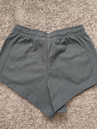 Pantalón corto gris azulado Adidas