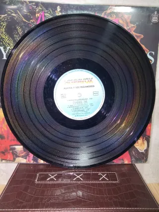 Vinilo LP Alaska y Los Pegamoides (1983)