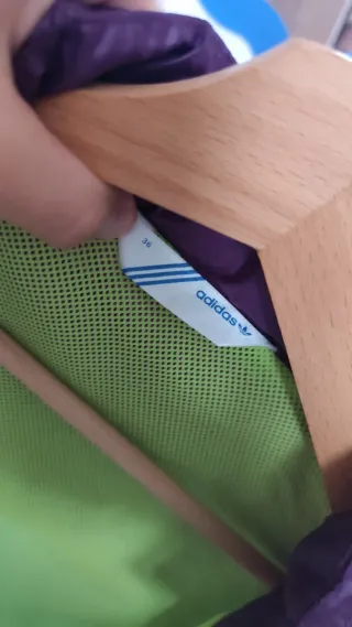 Chaqueta Adidas Deportiva, cómo nueva