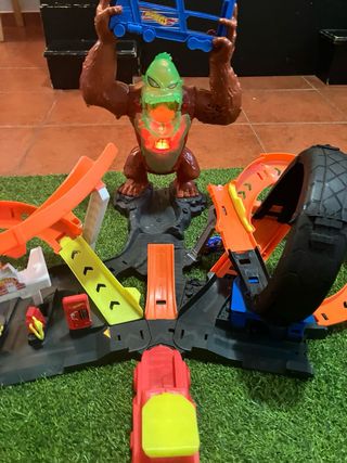 Hot Wheels Ataque del Gorila