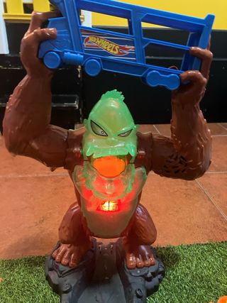 Hot Wheels Ataque del Gorila