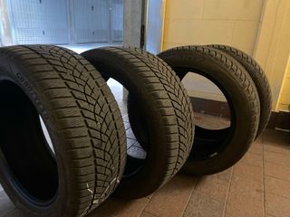 Pneumatici invernali Goodyear 225/50 R17