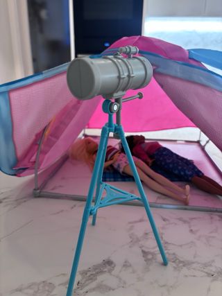 Tienda de campaña Barbie con accesorios