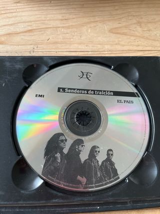 Héroes del Silencio - Senderos de traición