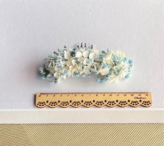 Tocado de paniculata preservada