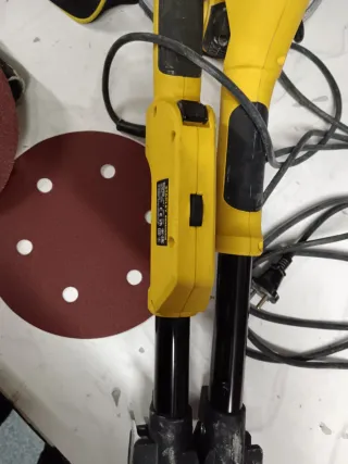 Lijadora Stanley con bolsa y discos