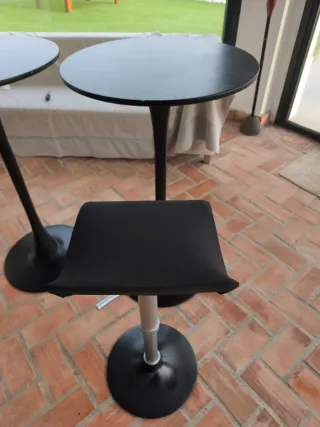 2 Mesas Altas y 2 Taburetes para Eventos y bares
