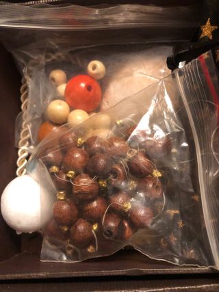 Lote abalorios, cintas, cierres y más