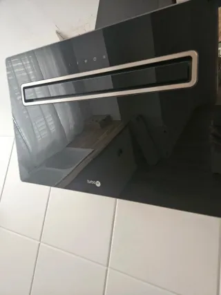 Campana Extractora TURBOAIR Negra