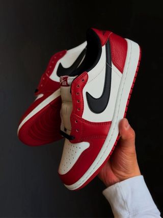 Nike Air Jordan 1 Low Chicago OG