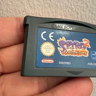 Spyro 2 Season Flame Game Boy Advance
