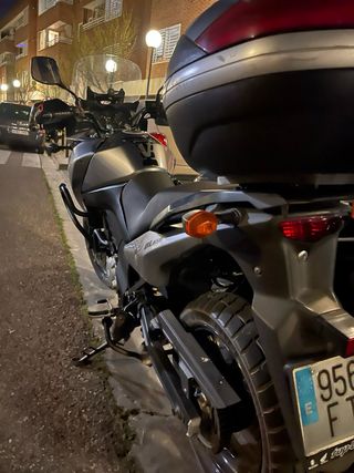 Suzuki Vstrom 650 Adventure Negra/Gris