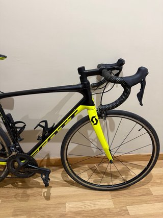 Bicicleta Scott Addict Carretera