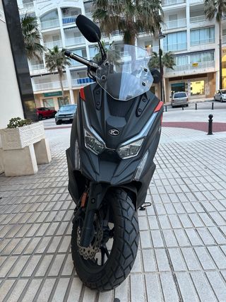 Kymco DTX 350 2023 Negra/Roja