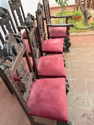 Juego de 7 sillas Barroca Respaldo Alto Tallada