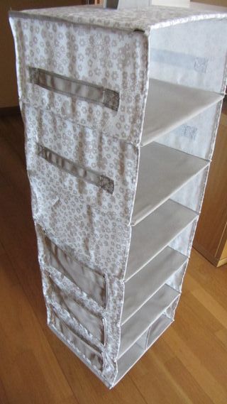 Estanterías Ikea/cesta mimbre/estanteria colgante