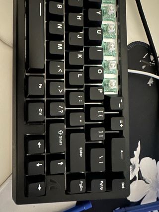 Teclado Attack Shark X68HE roto