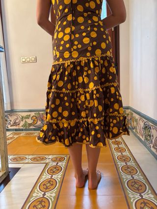 Traje de flamenca corto de lunares