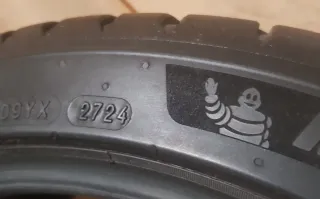 Neumáticos Michelin Pilot Sport 225/40 ZR 18