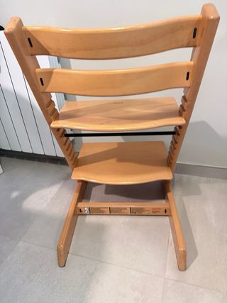 Trona Stokke madera