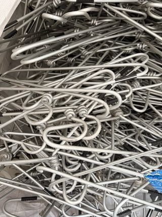 Perchas de aluminio para ropa