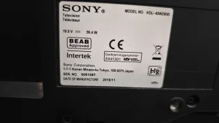Sony Bravia 42 KDL-40WD650 TV