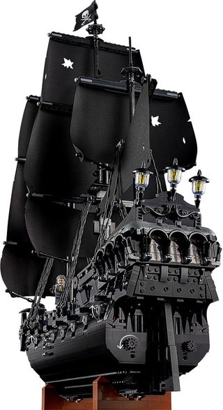 LEGO 10365 - Perla Negra (Barco de Jack Sparrow)