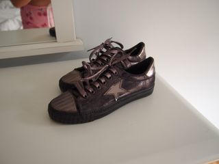 Zapatillas con estrella Talla 38 vintage