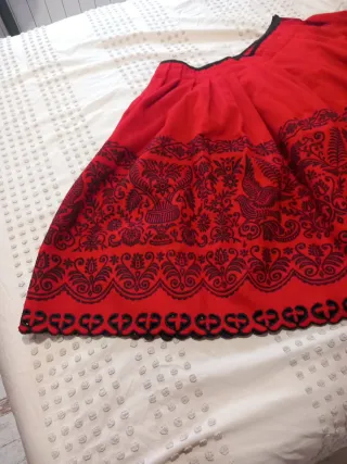 Falda Alcarreña.falda o refajo regional