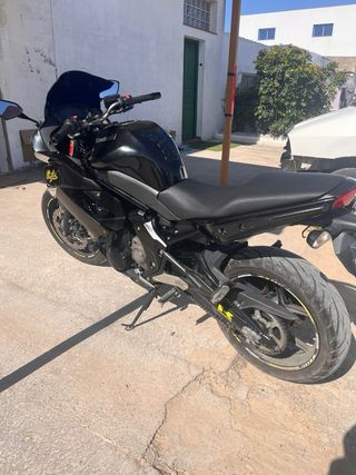 Kawasaki Ninja Negra