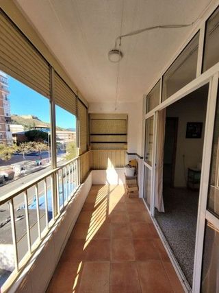 Piso en venta en Parque Victoria Eugenia en Málaga